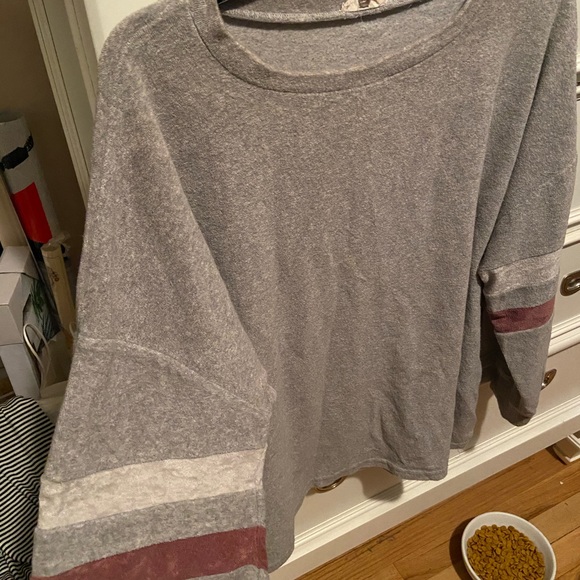 Gray Sweater - Picture 2 of 2